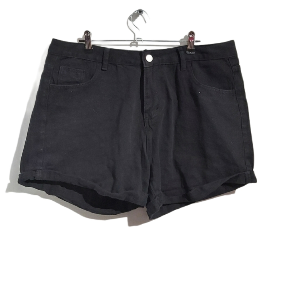 2 shein black shorts